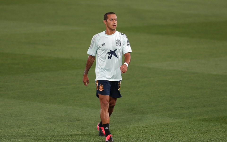 Легендата на Манчестър Юнайтед Гари Невил вярва, че Ливърпул има