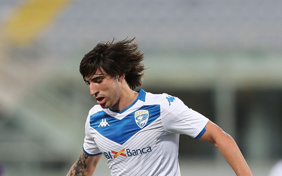 Мечтата на Сандро Тонали се сбъдна и облече фланелката на