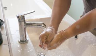 В условия на пандемия - над 200 училища у нас са без топла вода