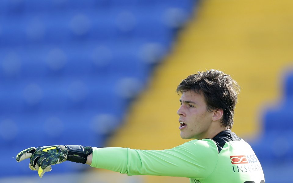 Вече бившият вратар на Славия - Антонис Стериакис, се раздели