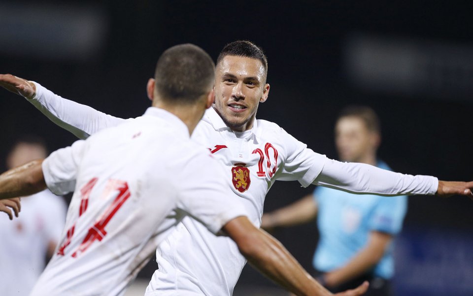 Въпреки появилите се спекулации в Полша за евентуален трансфер на