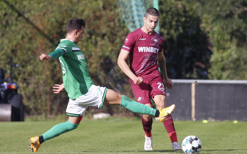 Септември София победи Литекс с 1:0 в мач от 10-ия