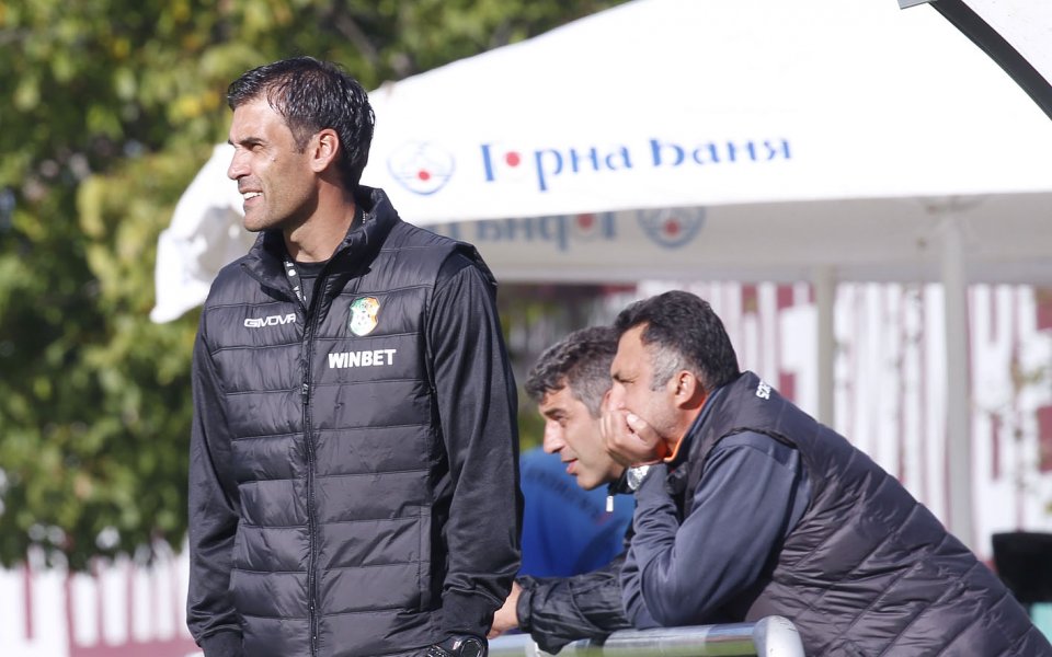 Отборът на Литекс се наложи с 2:0 над Янтра Габрово