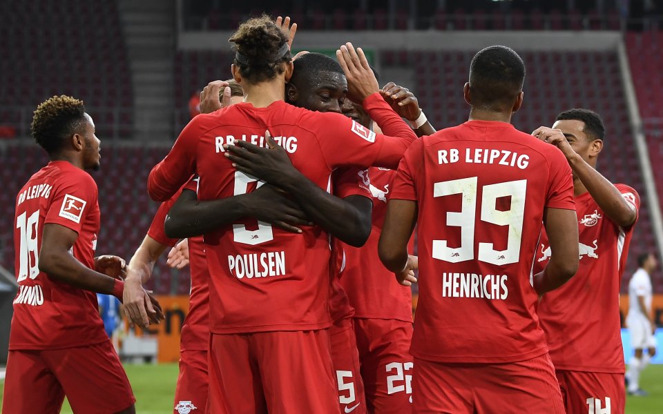 Тимът на РБ Лайпциг спечели трите точки срещу Аугсбург ,
