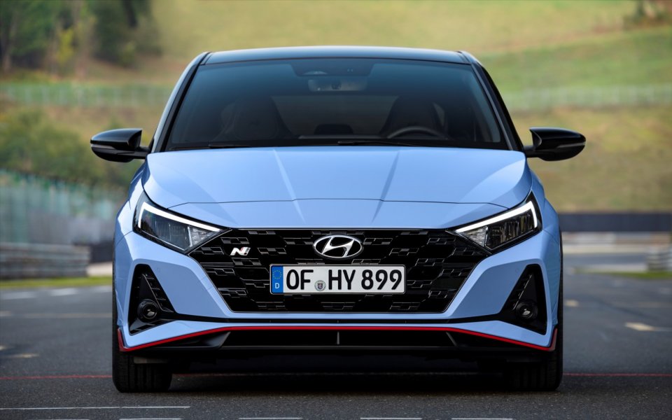 Hyundai Motor разкри най-новия си спортен модел, изцяло новия i20