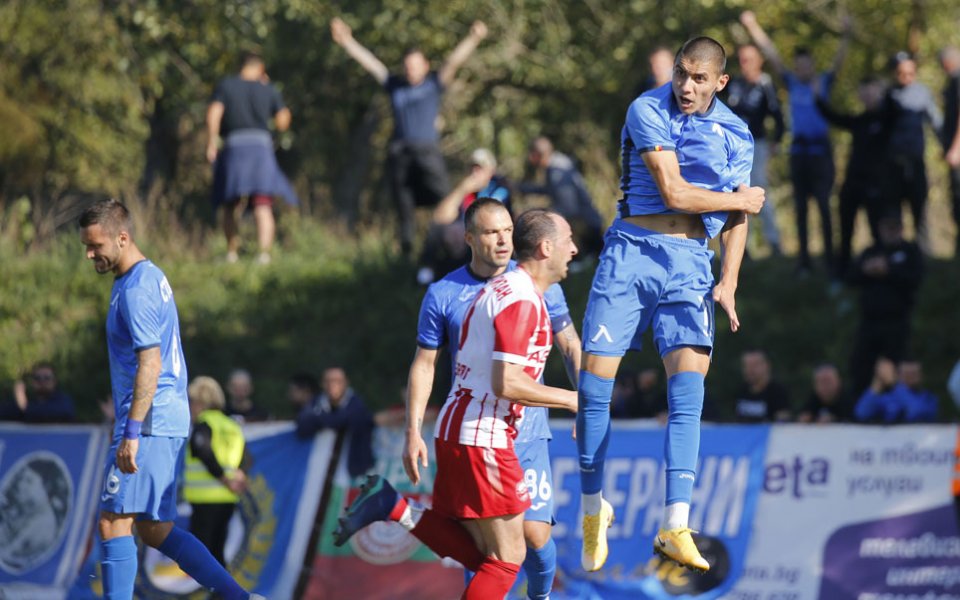 Попадения на Левски и Ботев водят в класацията в класацията