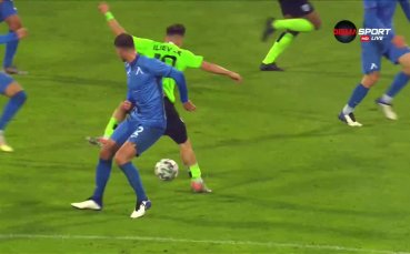 Дълбоко в добавеното време на първото полувреме Илиан Илиев получи