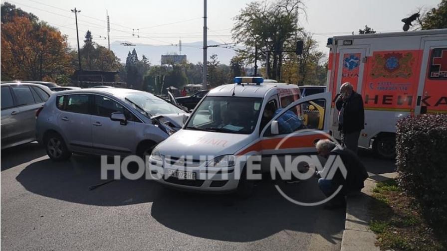 Две катастрофи с линейки в София