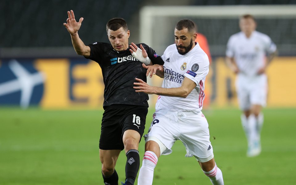 Реал Мадрид посреща Борусия Мьонхенгладбах в решаващ двубой за излизане