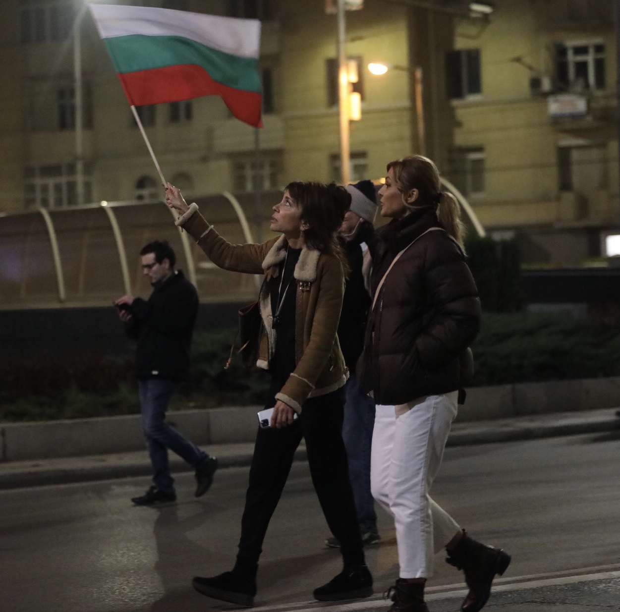 113-та вечер на протести в София