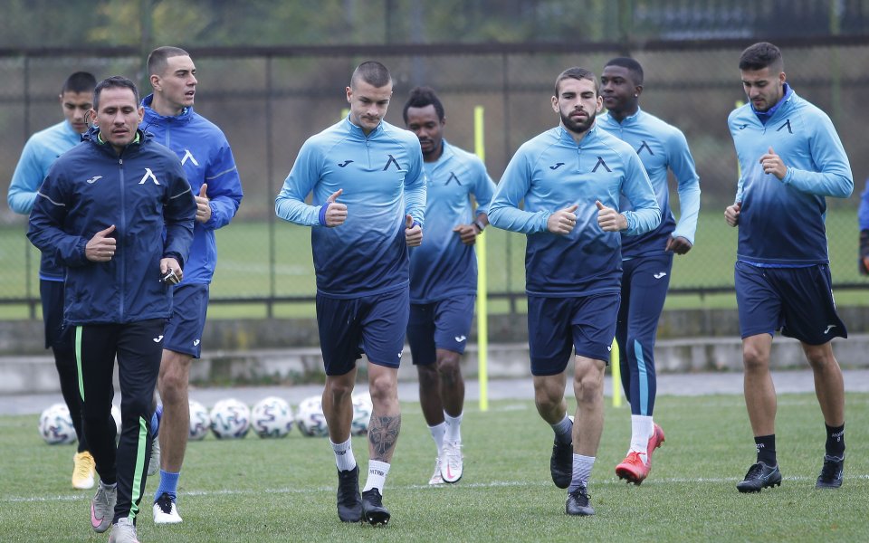 Отборът на Левски няма да има зимен лагер в чужбина