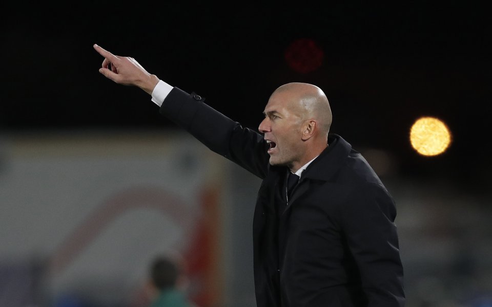 Още една лоша новина застигна треньорът на Реал Мадрид Зинедин