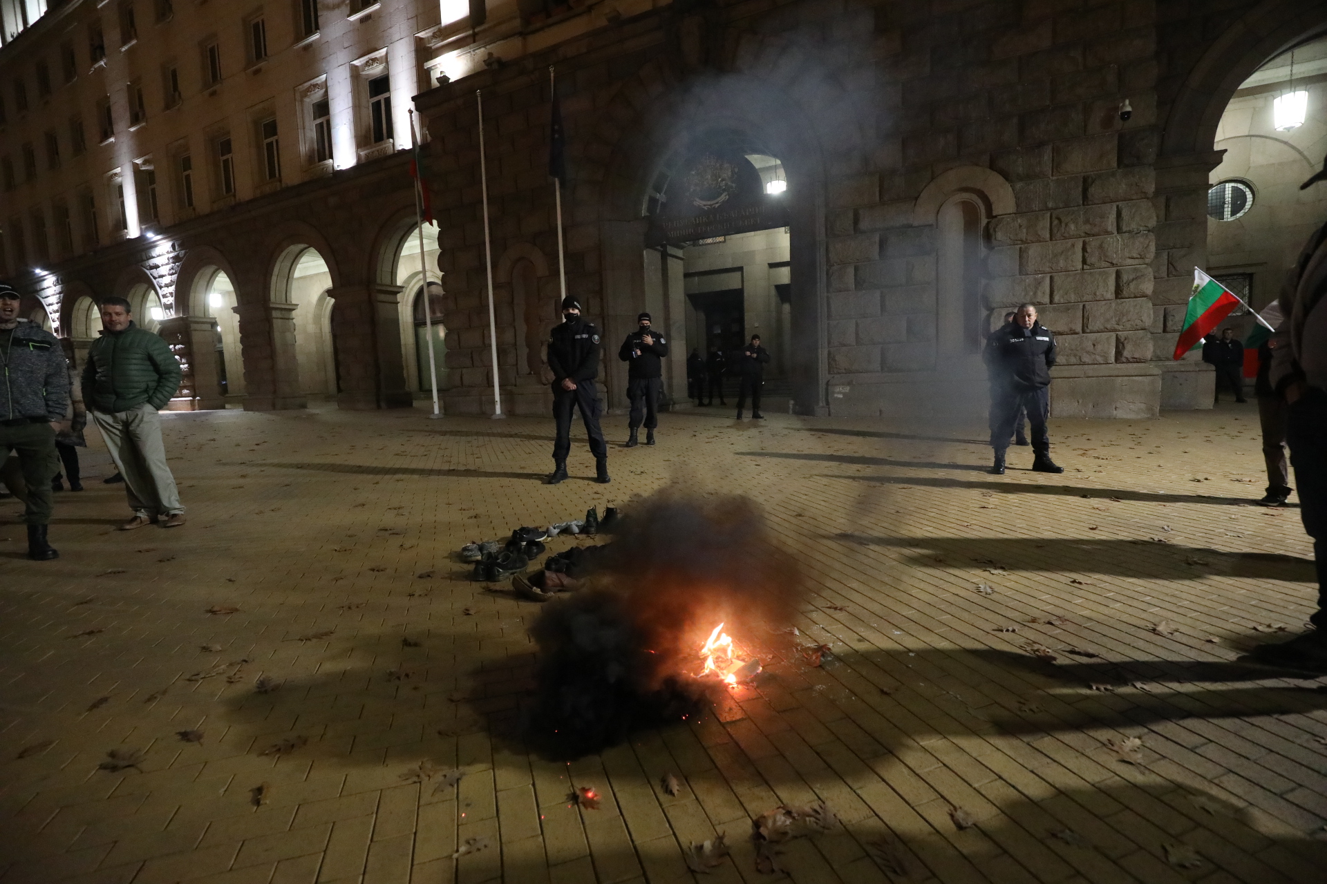 <p>120 дни на антиправителствени протести</p>