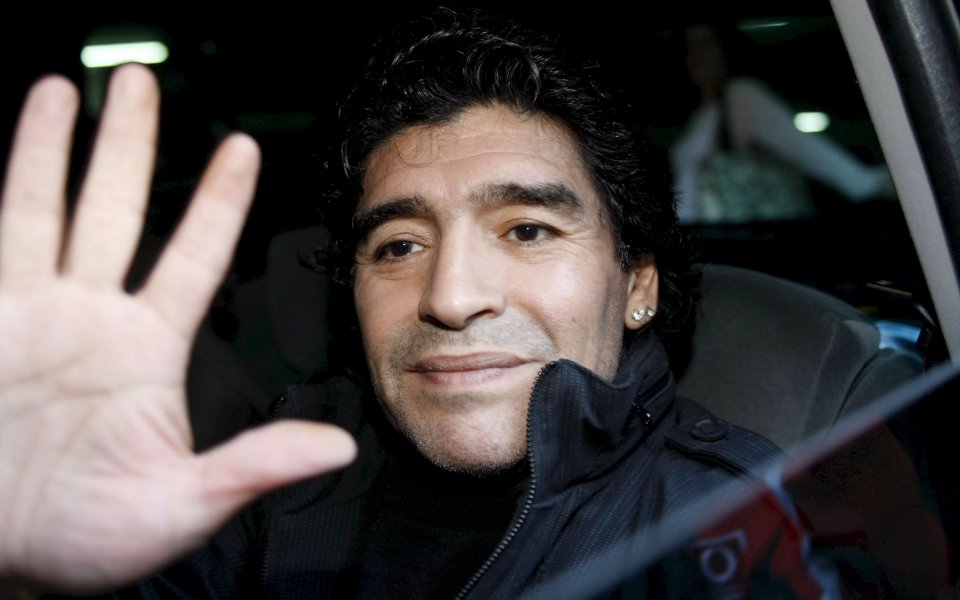 Пет години без великия Диего Марадона