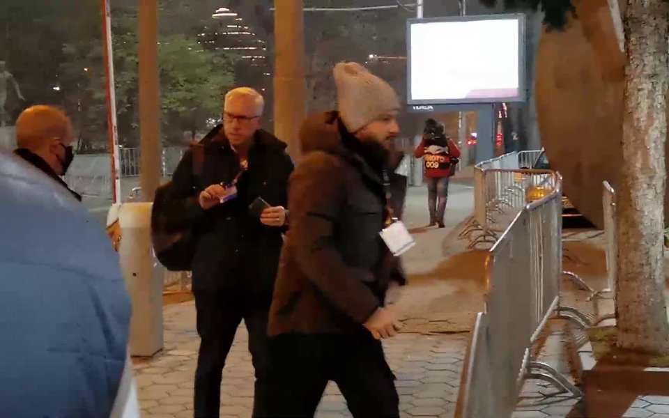 .native-ad-suggested-news { position: relative; margin-bottom: 40px; width: 100%; padding: 20px