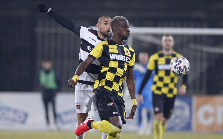 Бивш кмет на Пловдив съсипа футболистите на Ботев Пд