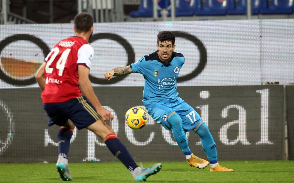 Отборите на Каляри и Специя не успяха да се победят