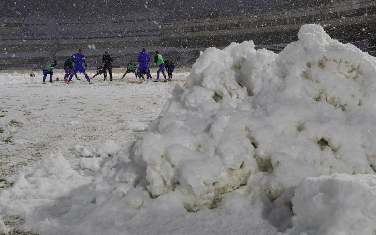 Вижте снежния ад, който отложи Етър – Царско село