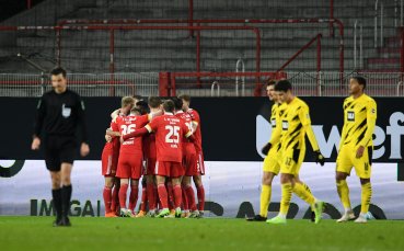 Унион Берлин нанесе нова загуба на Борусия Дортмунд спечелвайки домакинството
