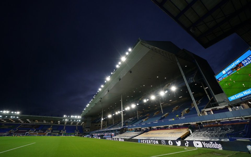 Евертън посреща Арсенал в мач от 14-ия кръг от английската