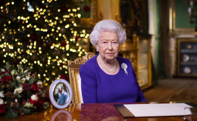 Кралица Елизабет II отмени Коледата в Сандрингам