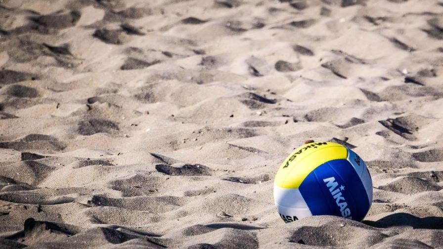 волейбол, плажен волейбол, топка