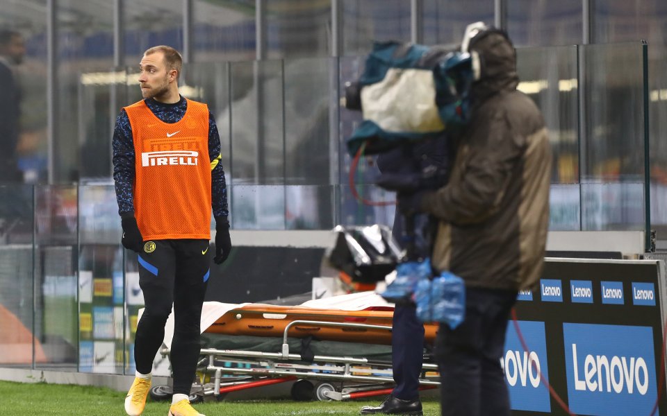 Все още липсват оферти за плеймейкъра на Интер Кристиан Ериксен,