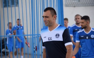 Черноморец се раздели със старши треньора на отбора Слави Костенски
