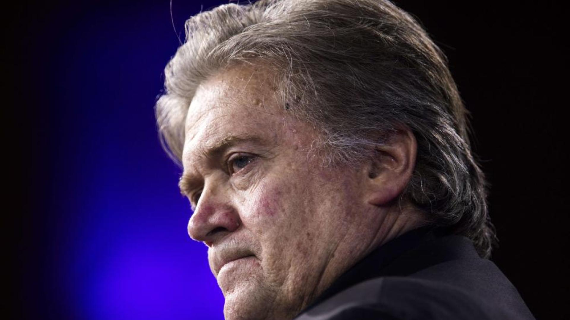 Володимир Зеленски е наречен мошеник и палячо от бивш високопоставен