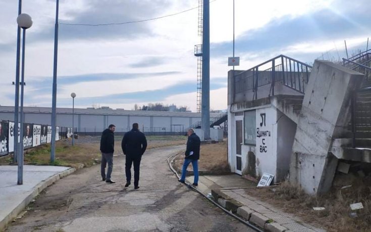 Инженерите започнаха работа по стадион "Локомотив"
