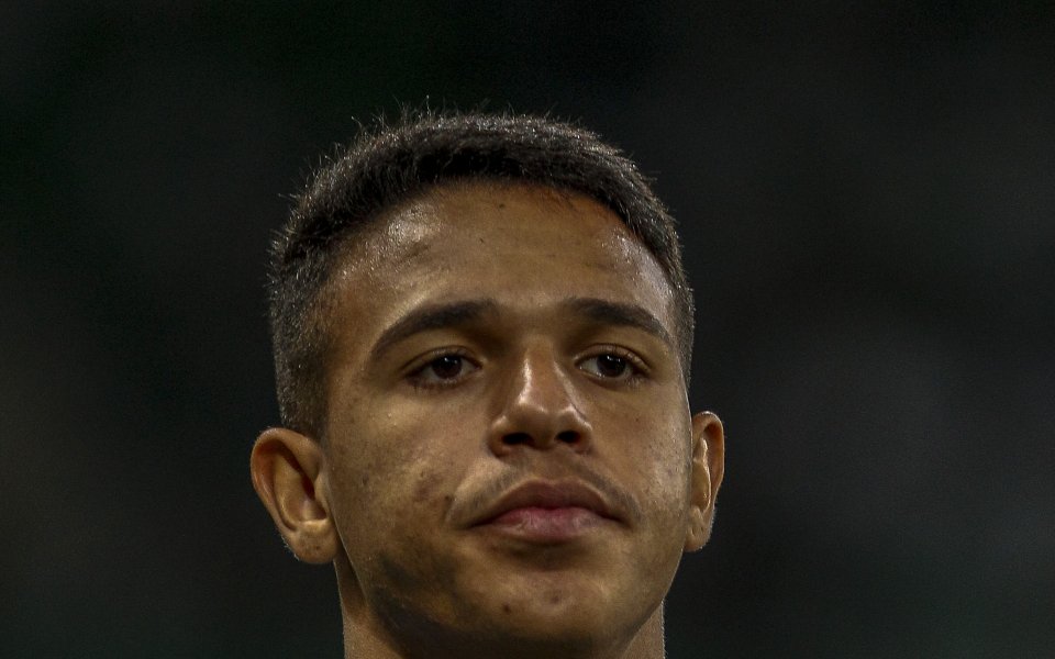 19-годишният футболист на Крузейро Жадсом Силва е пред преминаване в