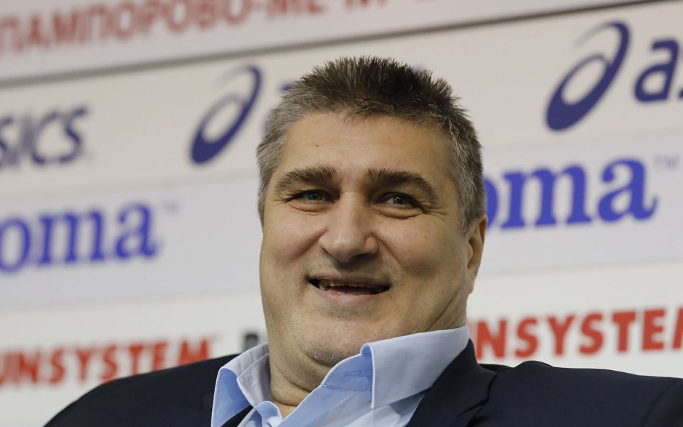 Президентът на БФВолейбол Любо Ганев и членът на управителния съвет