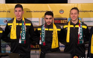 Тримата нови футболисти в Ботев Пловдив дошли от Фремад Амагер