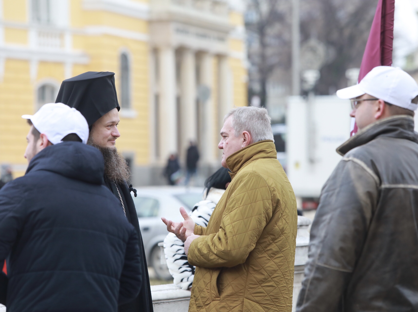 <p>В първия работен ден на депутатите: Протест на площад &quot;Народно събрание&quot;</p>