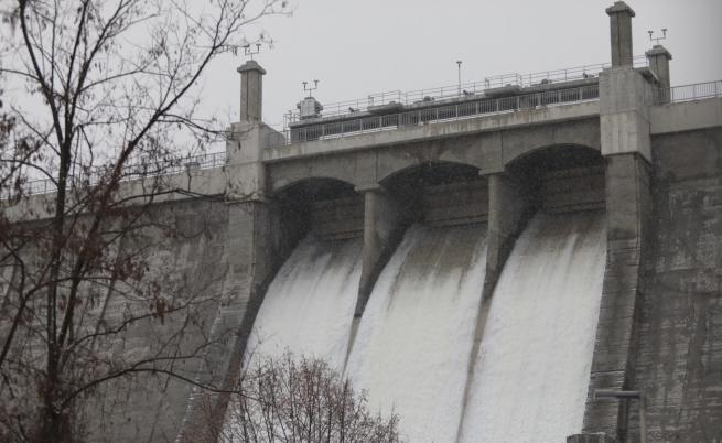 Има опасност от преливане на язовир „Студена”