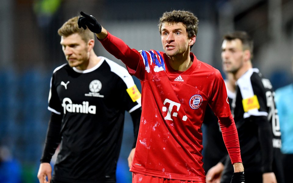 Нападателят на Байерн Мюнхен Томас Мюлер си изпусна нервите след