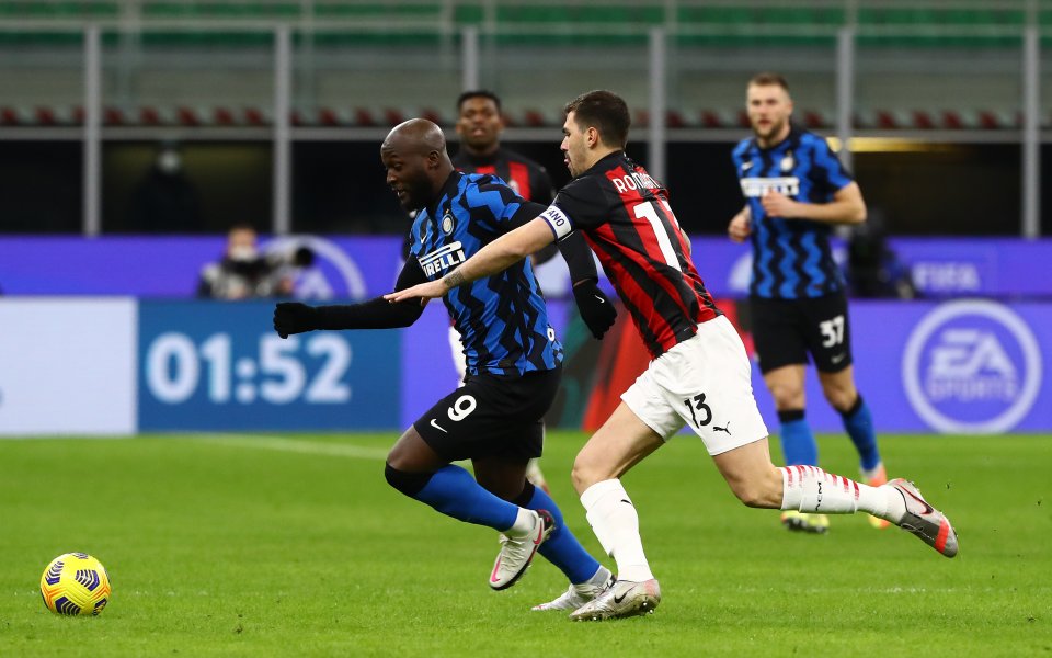 Интер и Милан играят при резултат 0:1 в четвъртфинална среща