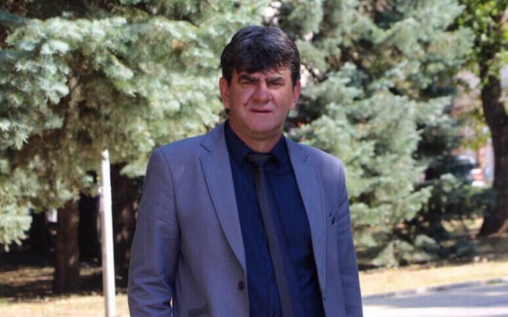 Кмет на пернишко село събра спортни реликви за благородно дело