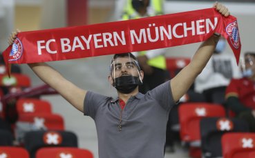 Отборите на Ал Ахли и Байерн Мюнхен играят при резултат