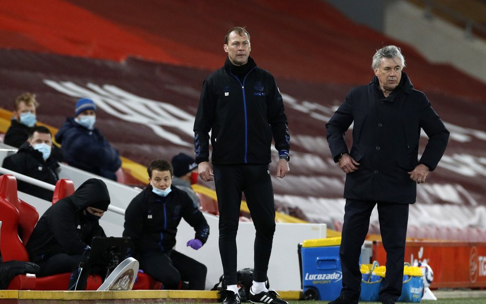 Наставникът на Евертън Карло Анчелоти охлади страстите в отбора след