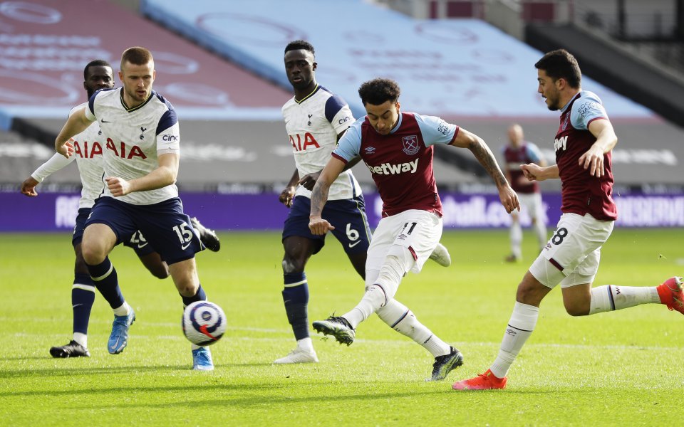 Уест Хем победи Тотнъм с 2:1 в лондонско дерби част