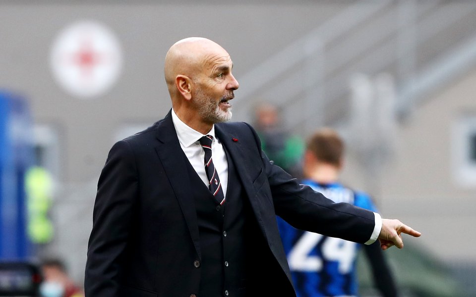 Треньорът на Милан Стефано Пиоли се надява да може да