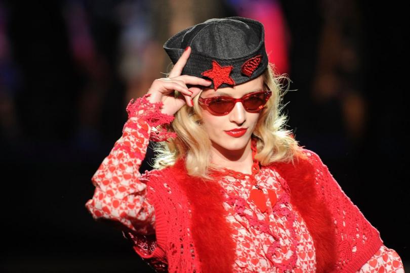 Anna Sui Spring 2012