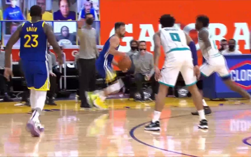 Норман Пауъл завърши с 30 точки, а Кайл Лаури се