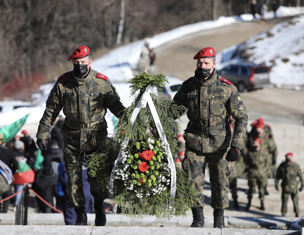 <p>Отбелязваме 143-тата годишнина от Освобождението на България</p>