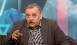 Кантарджиев: Възобновяваме ваксинациите с „Пфайзер” и „Модерна”
