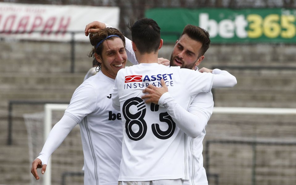 Цената на билетите за всички домакински мачове на Славия до