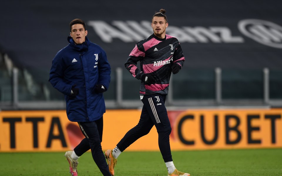 Отборът на Кристъл Палас планира да привлече защитника на Ювентус