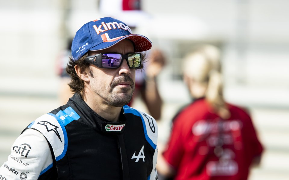 Фернандо Алонсо смята, че все още е не просто на