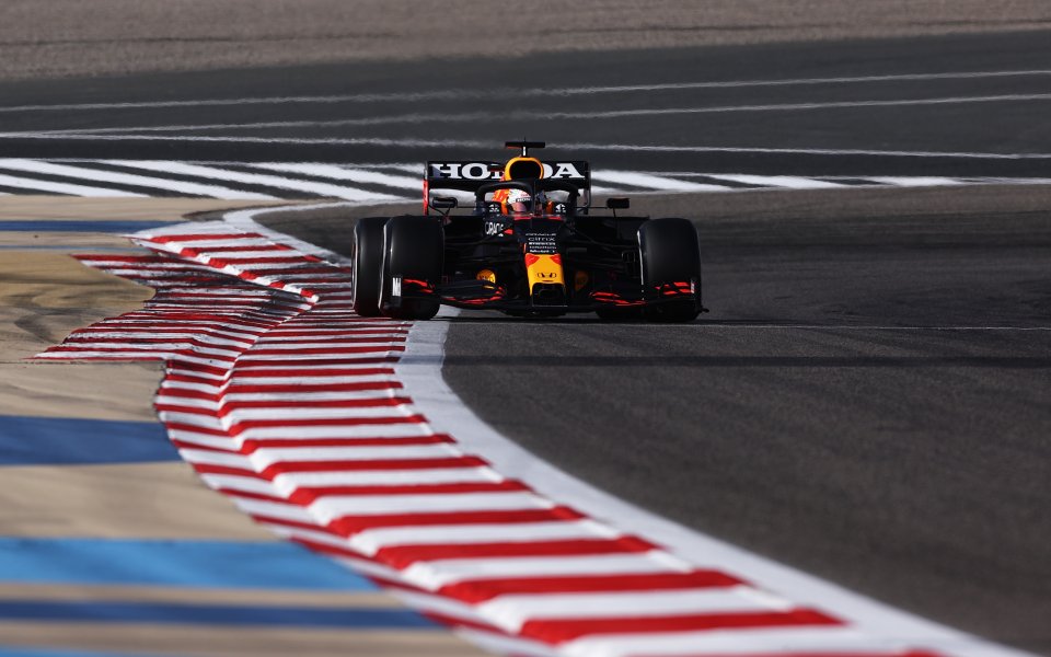 Пилотът на Ред Бул Макс Ферстапен отново зададе темпото в